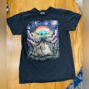 Baby yoda shirt men’s small